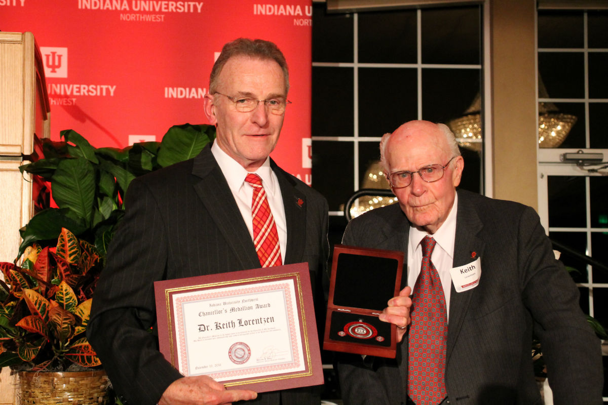 IU Northwest Honors Chancellor’s Medallion Recipients at Ceremony