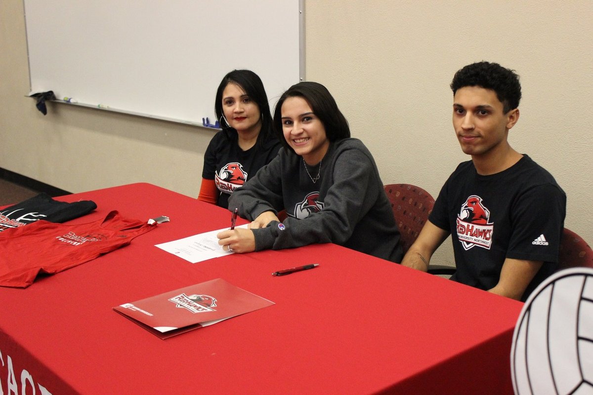 Portage’s De Jesus to Play for Redhawks Volleyball